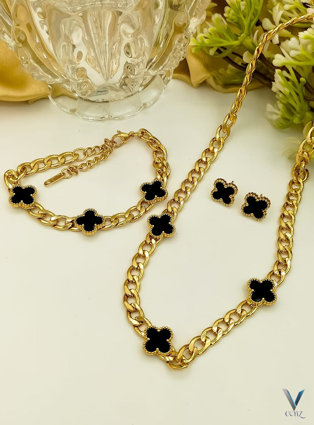 Fancy China Stainless steel Necklace Tops With Bracelet