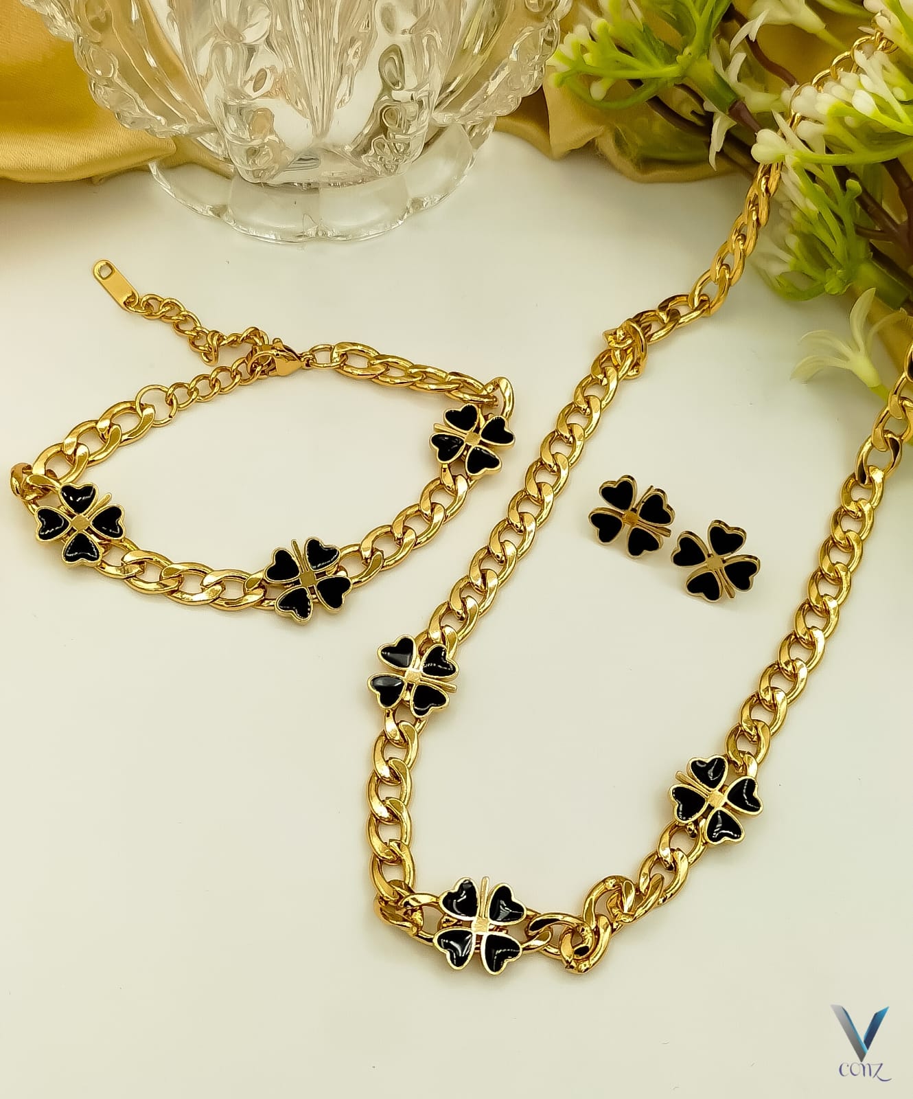 Fancy China Stainless steel Necklace Tops With Bracelet